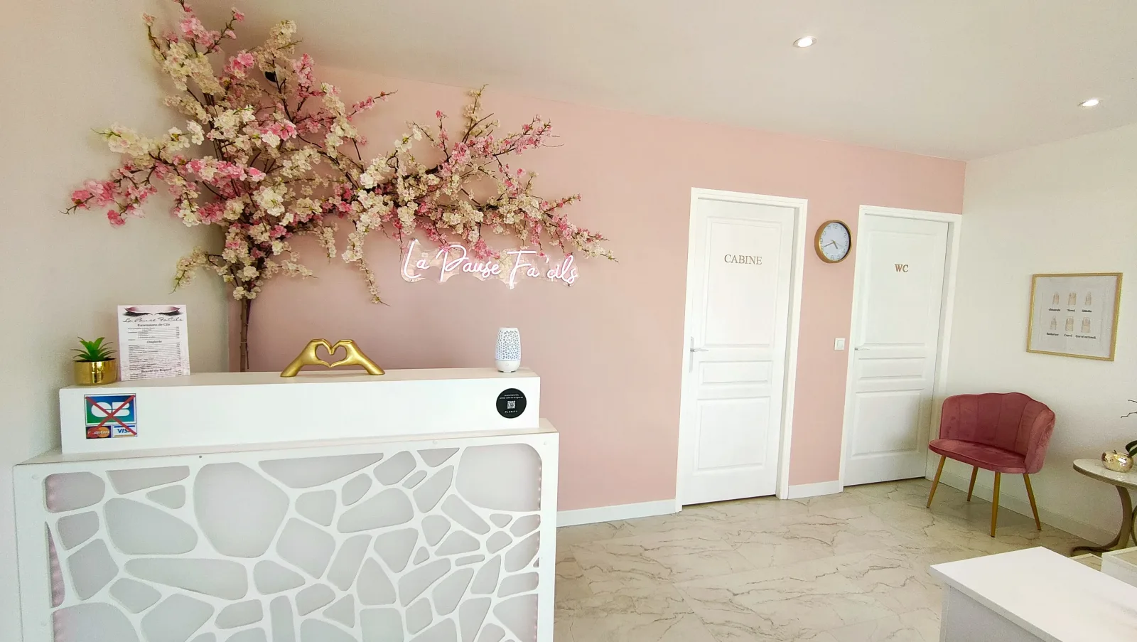 Institut de Beauté La Pause Fa'Cils - Massage Draguignan - Photo de couverture - OneBooking