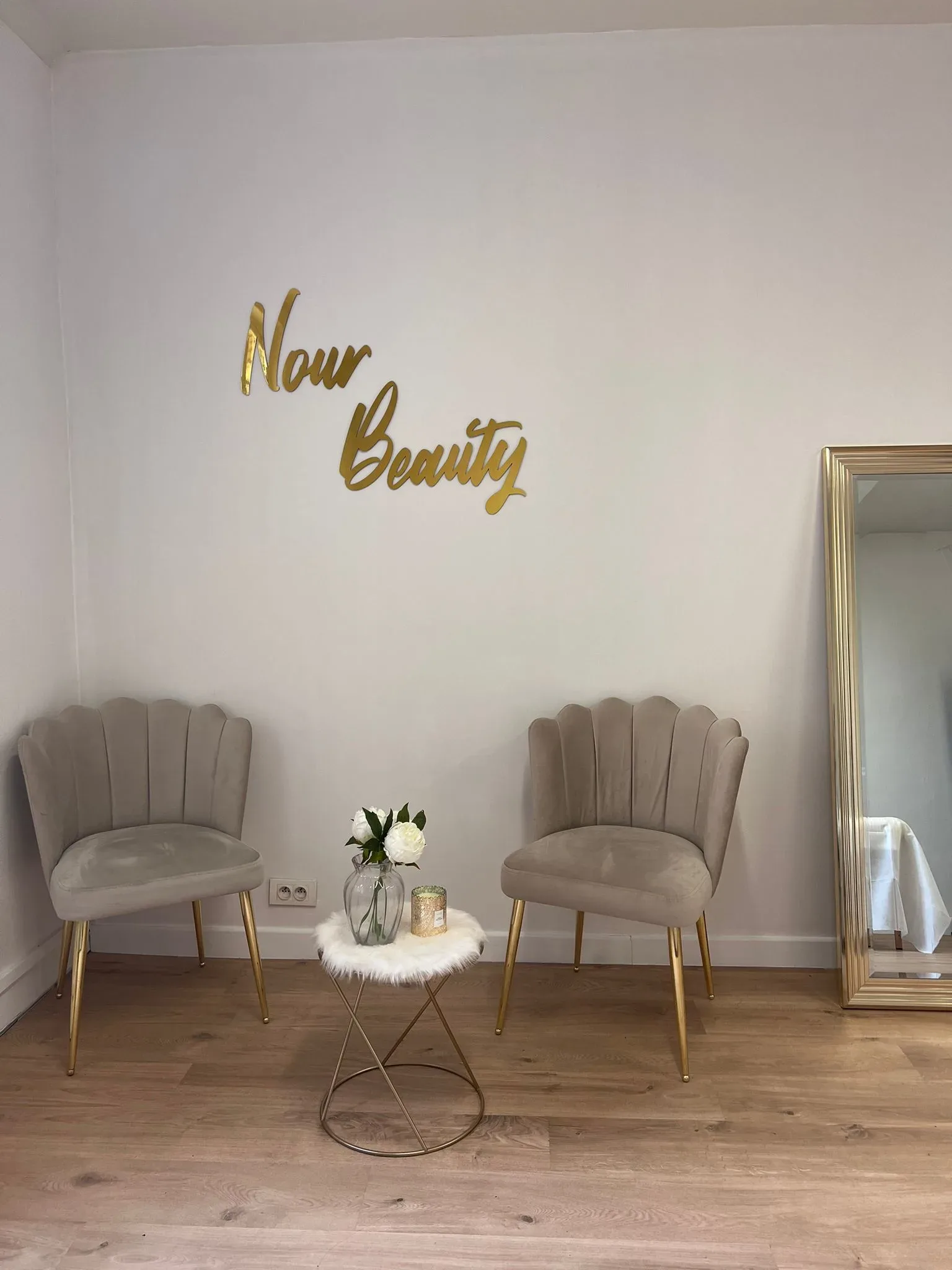 Nour Beauty - Soin visage Plaisir - Photo de couverture - OneBooking