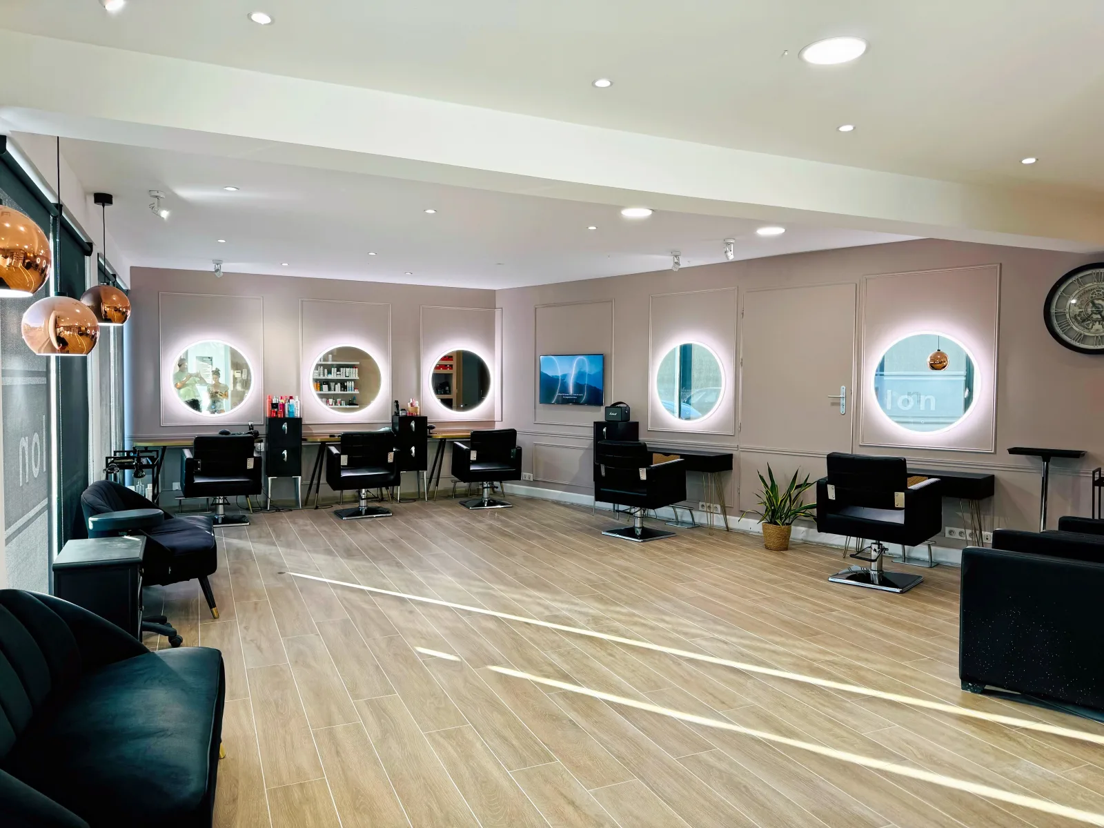 Salon le Castel - Coiffure / Esthétique