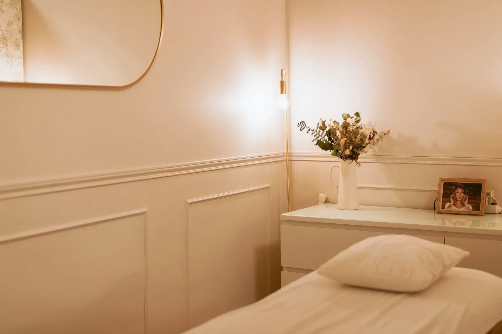Mademoiselle L - Épilation Toulouse - OneBooking