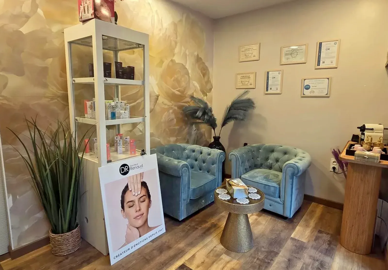 HER BEAUTÉ - Institut de beauté Villefranche-sur-Saône - OneBooking