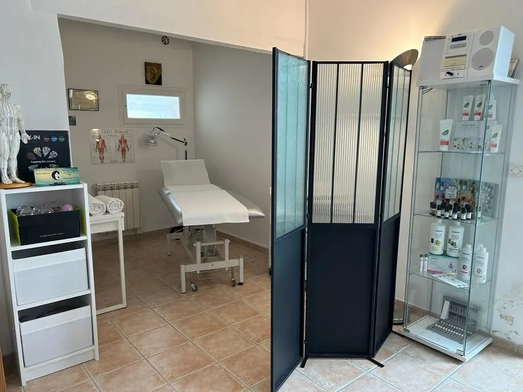 Cécile Chatagnon Hypnotherapeute et Energetique Chinoise - Massage L'Isle-sur-la-Sorgue - Photo de couverture - OneBooking