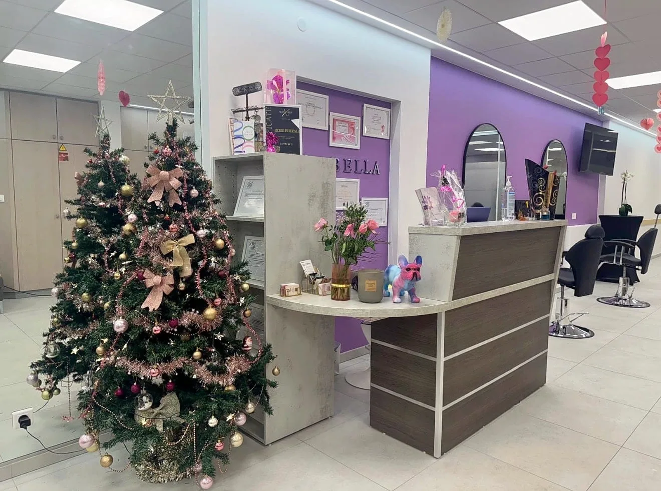 Mabella esthétique - Onglerie Thionville - OneBooking