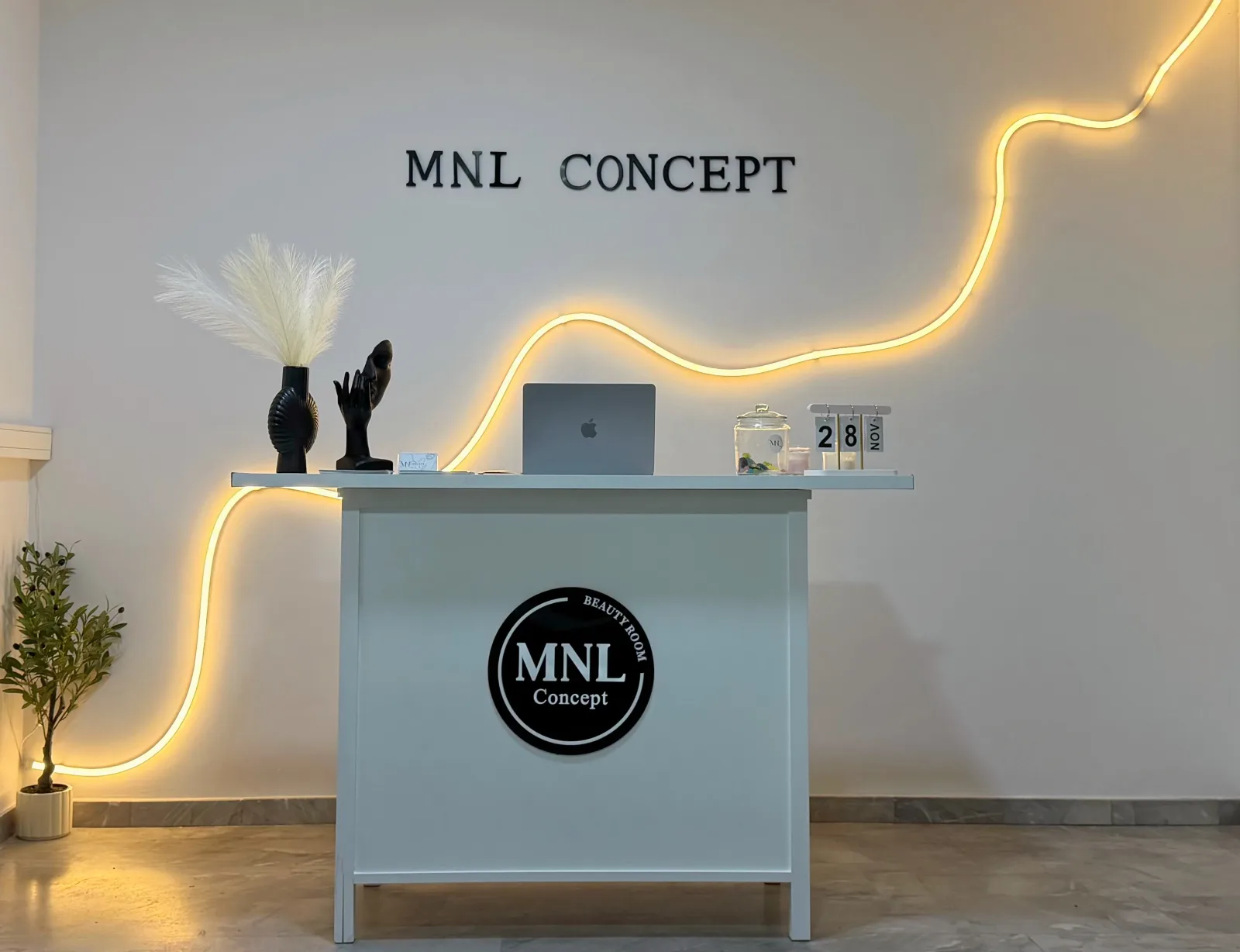 MNL Concept - Coiffure Orange - OneBooking