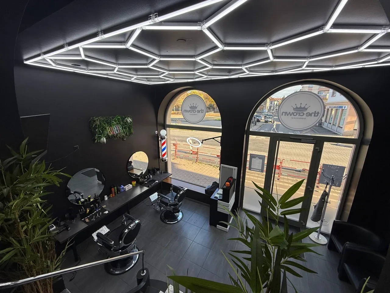 The Crown - Coiffure Strasbourg - OneBooking