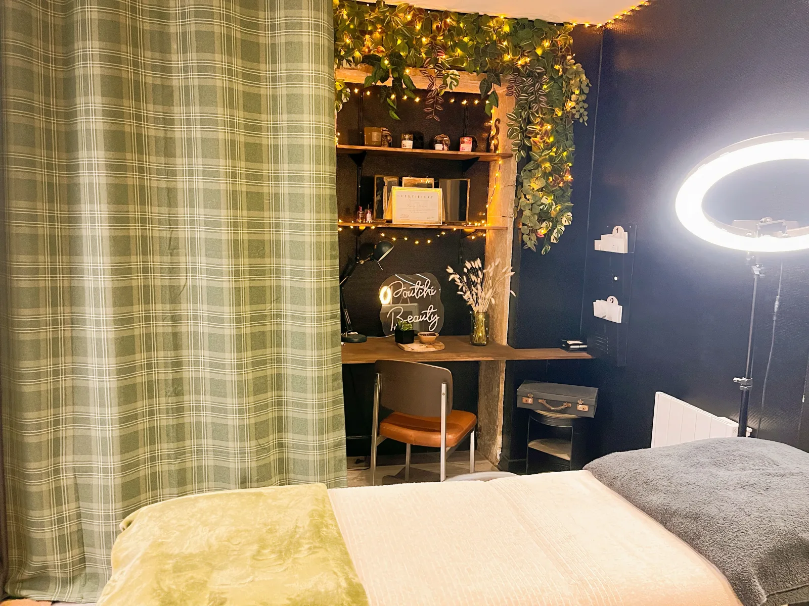 Poutchi Beauty - Massage Villefranche-sur-Saône - OneBooking
