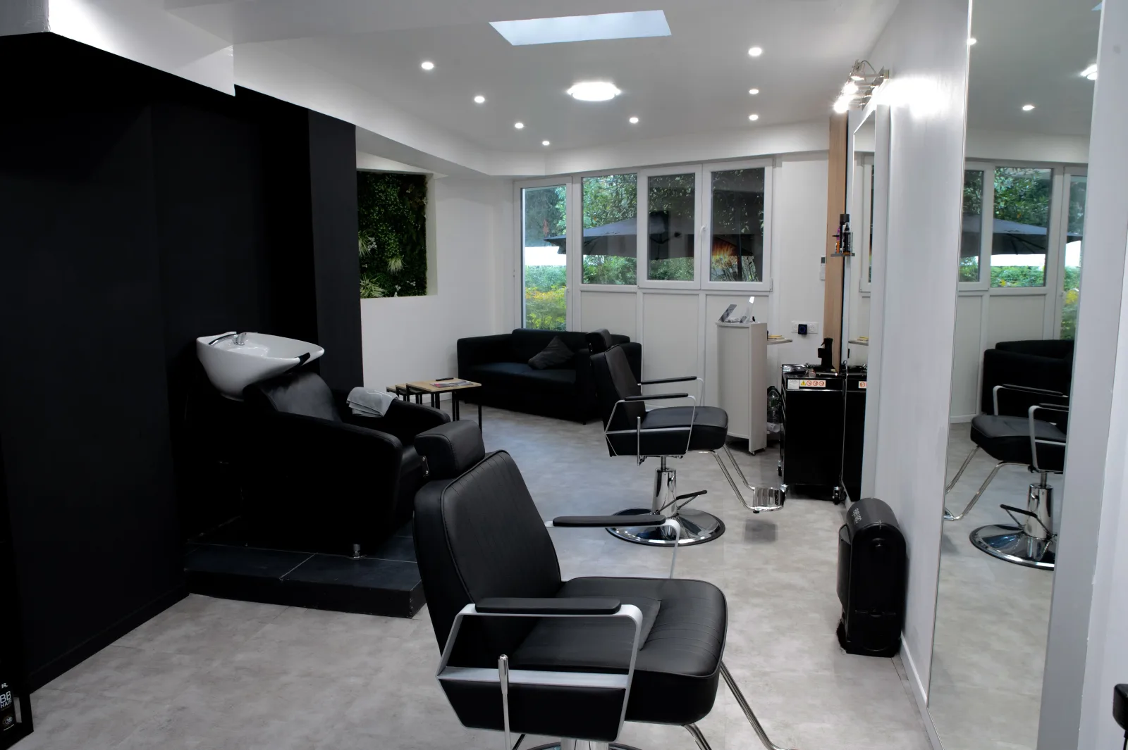 SALON AFRO-EUROPÉEN FEMMES : SONIA BEAUTÉ HAIR