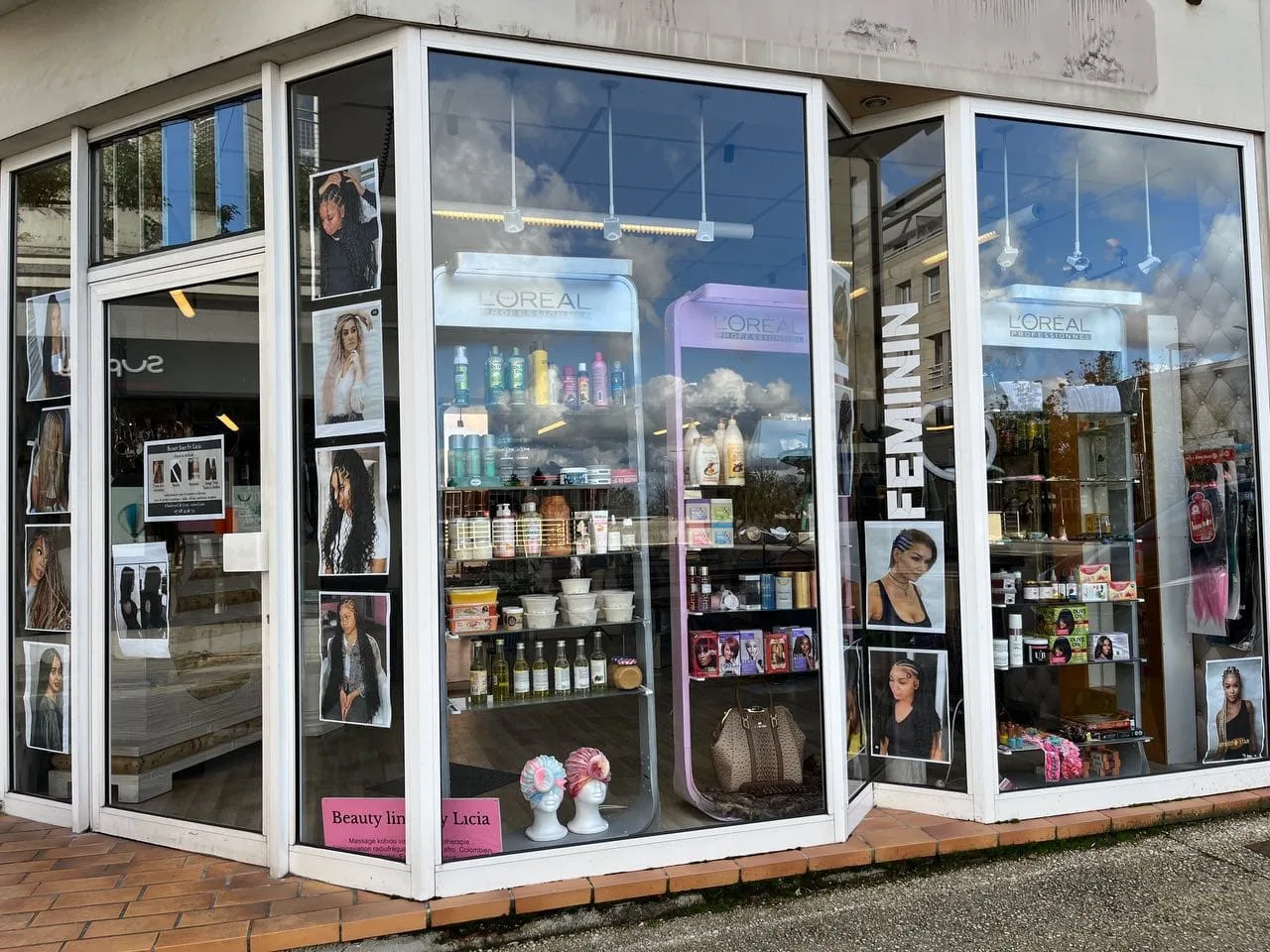 Beauty LINER By Licia - Coiffure Laon - Photo de couverture - OneBooking