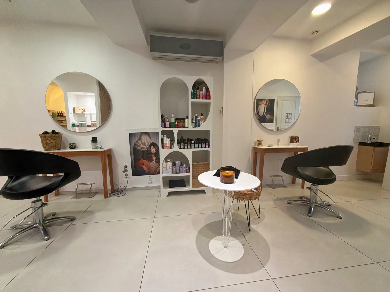 MAISON VANESSA - Coiffure Pignan - Photo de couverture - OneBooking