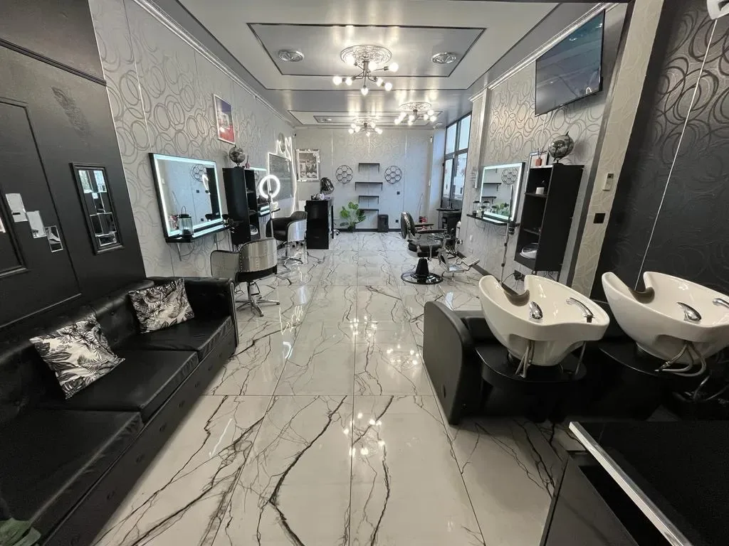 Doc TT Coiffure - Coiffure Joue les tours - OneBooking