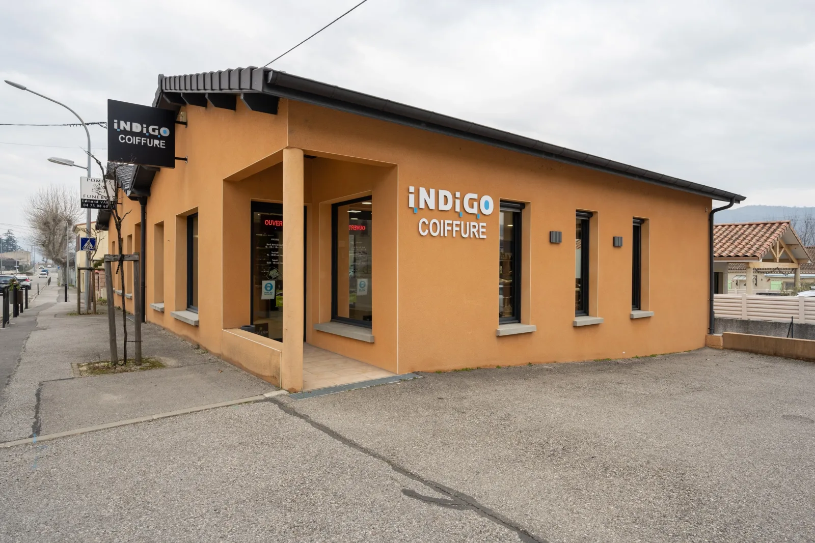 Indigo Coiffure St-Jean-de-Muzols - Coiffure Saint-Jean-de-Muzols - Photo de couverture - OneBooking