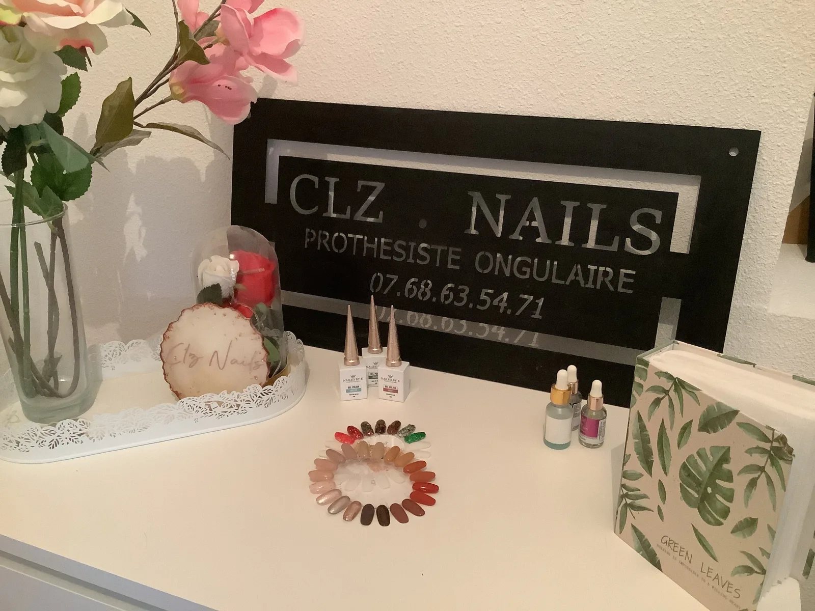 Clz Nails