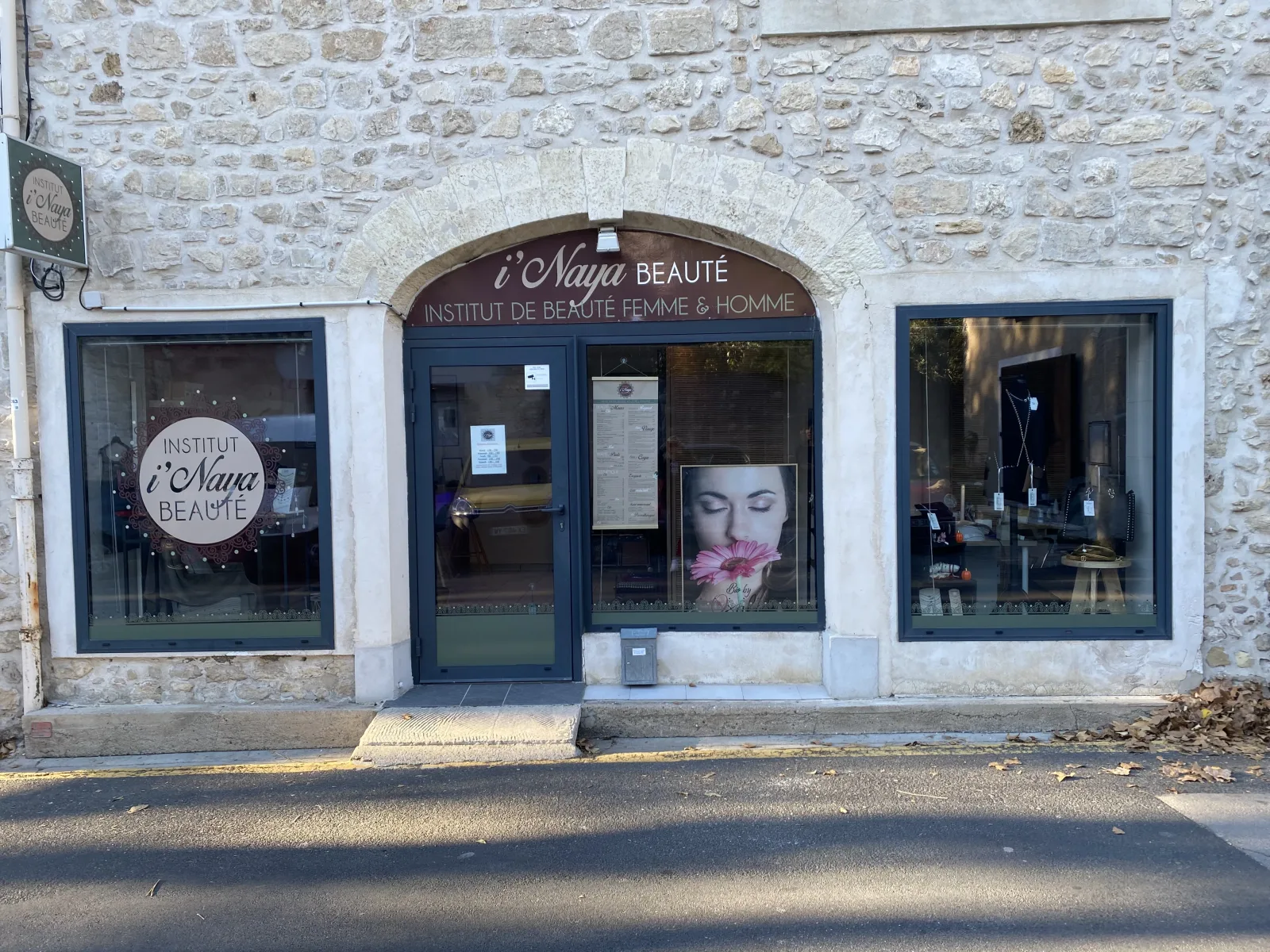 i’Naya Beauté