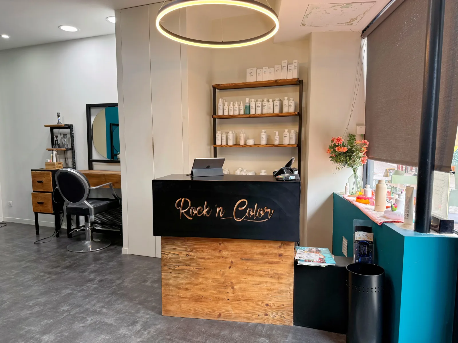 Rock'n Color - Coiffure Roanne - Photo de couverture - OneBooking