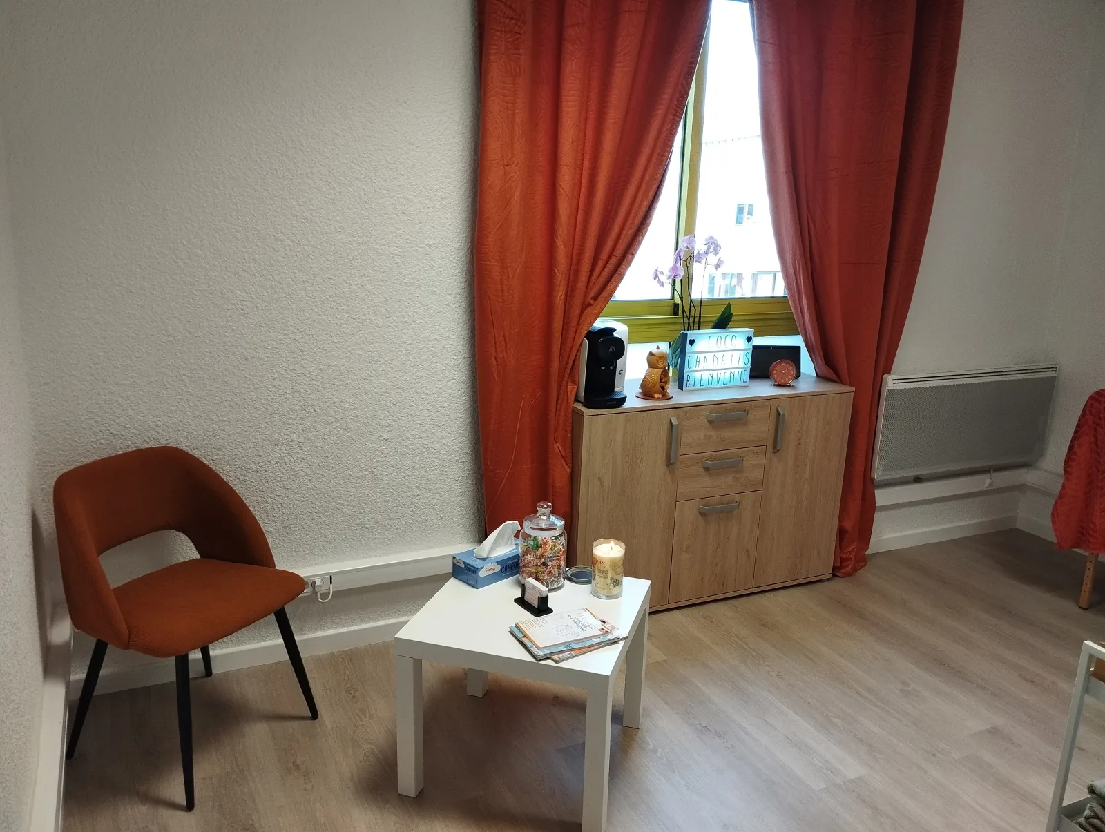 Coco Cha'nails - Onglerie La Roche-sur-Foron - Photo de couverture - OneBooking