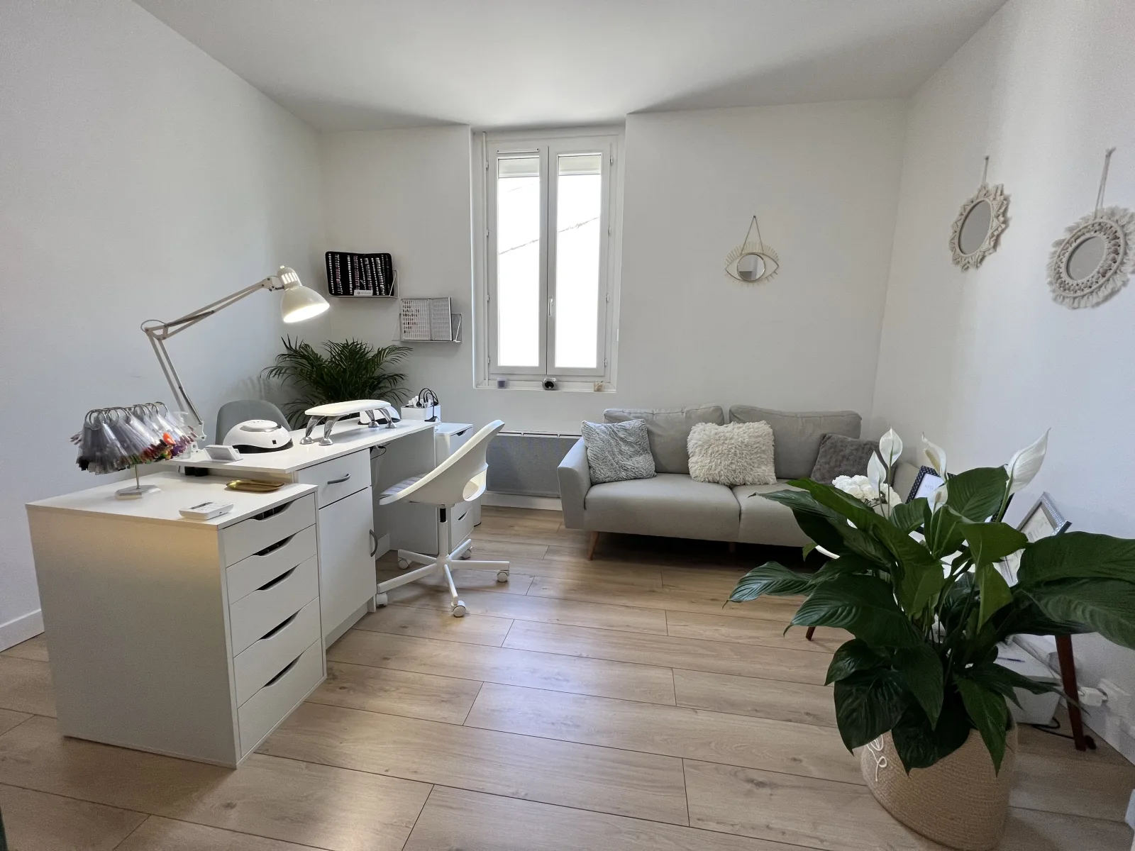 CL Esthétique - Onglerie Redessan - OneBooking