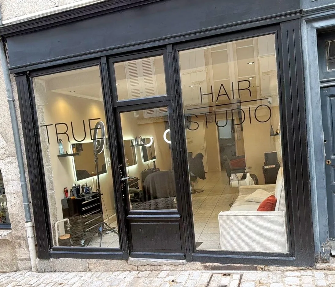 True Hair Studio - Barbier Blois - Photo de couverture - OneBooking