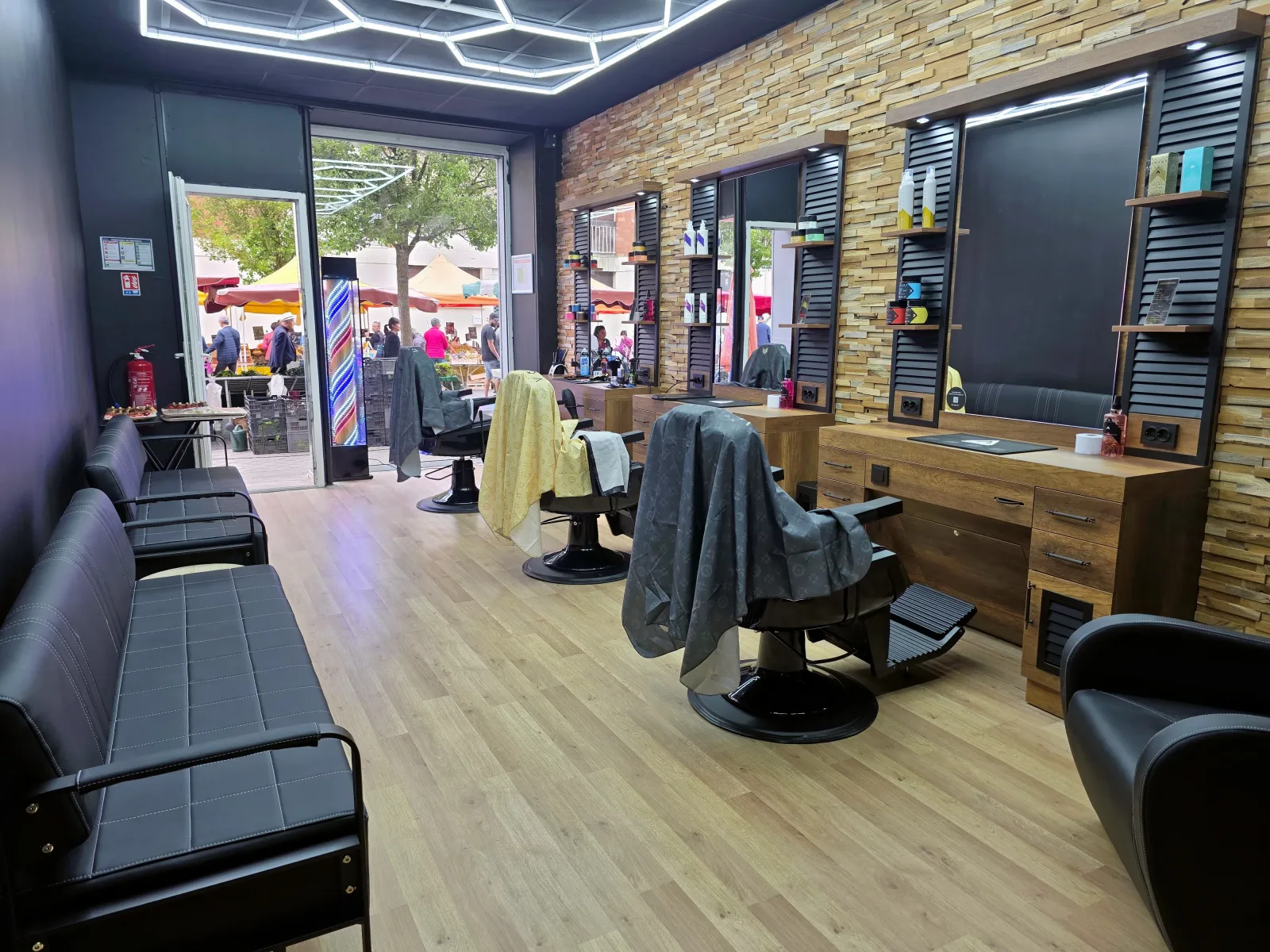 Barber Shop Amir