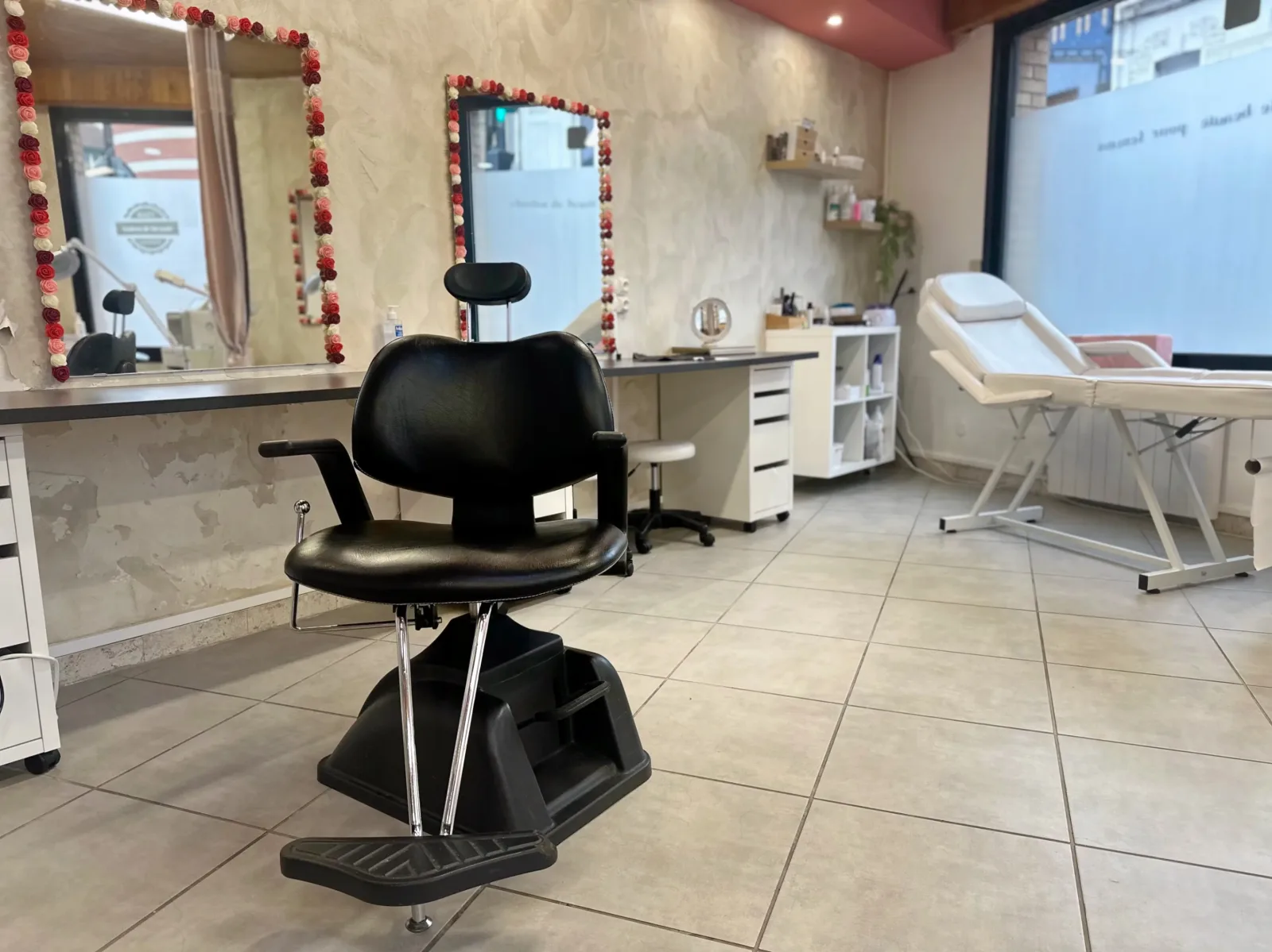 Kaza beauty - Coiffure Denain - OneBooking