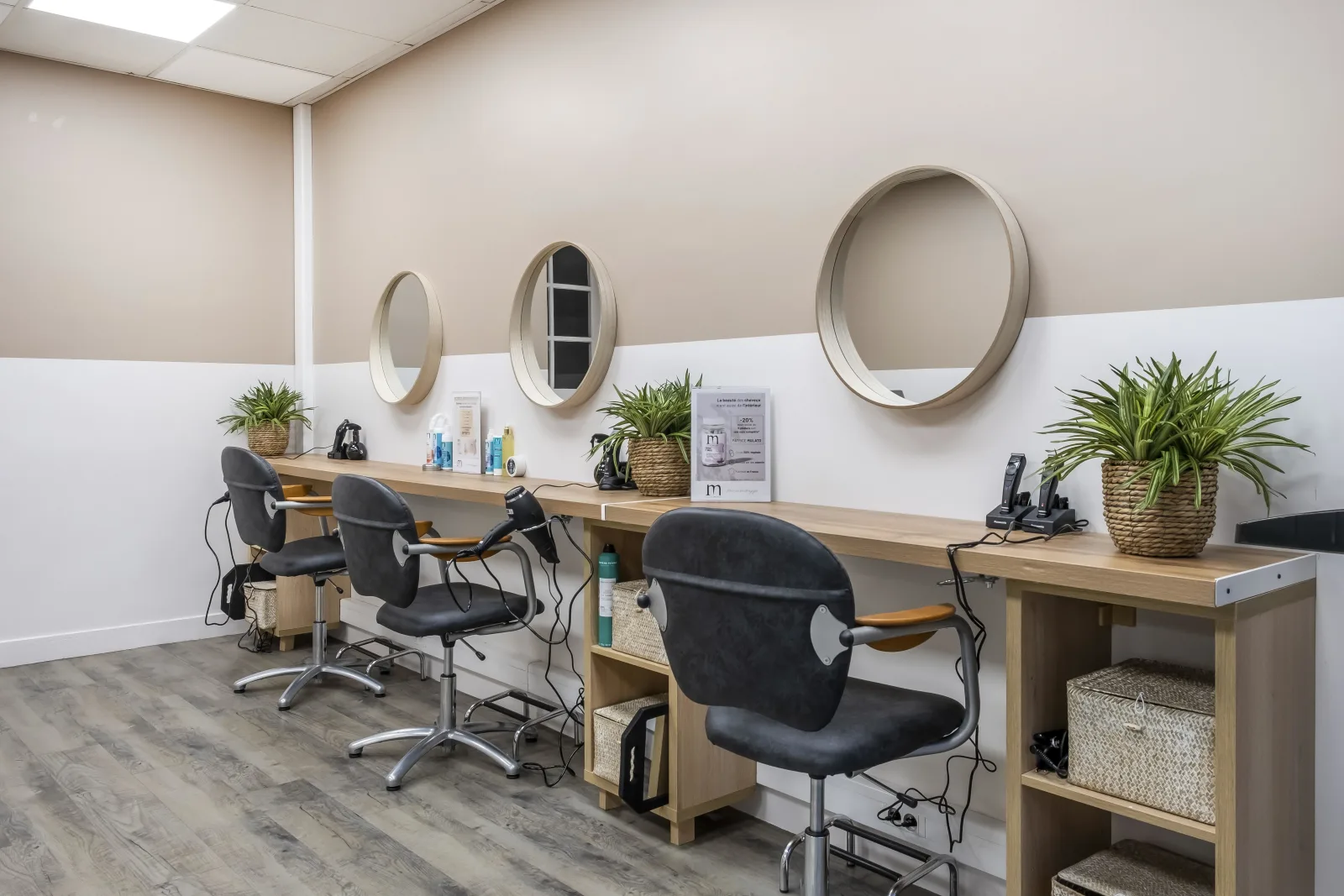 C'Naturel - Coiffure Laigneville - Photo de couverture - OneBooking