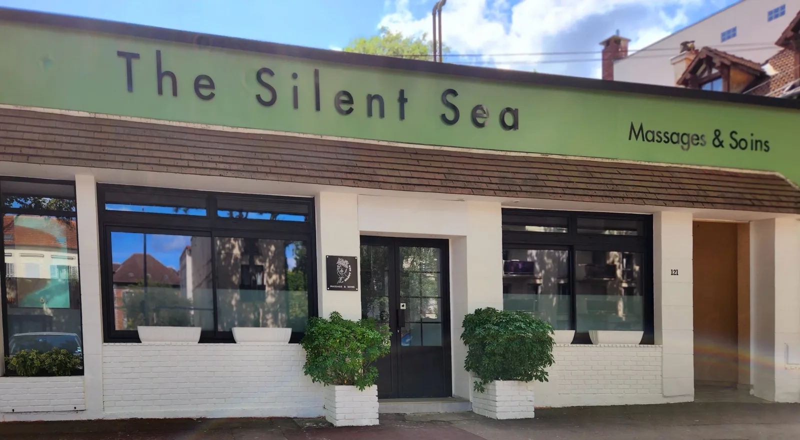 The Silent Sea