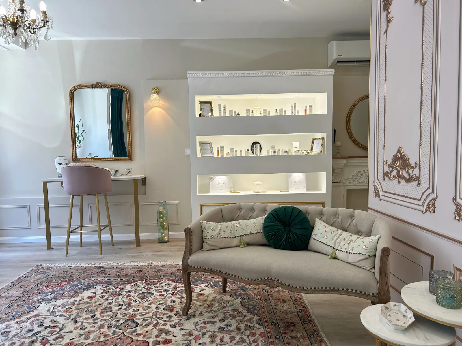 Glamstudio by Elaina - Épilation Saint-Denis - Photo de couverture - OneBooking