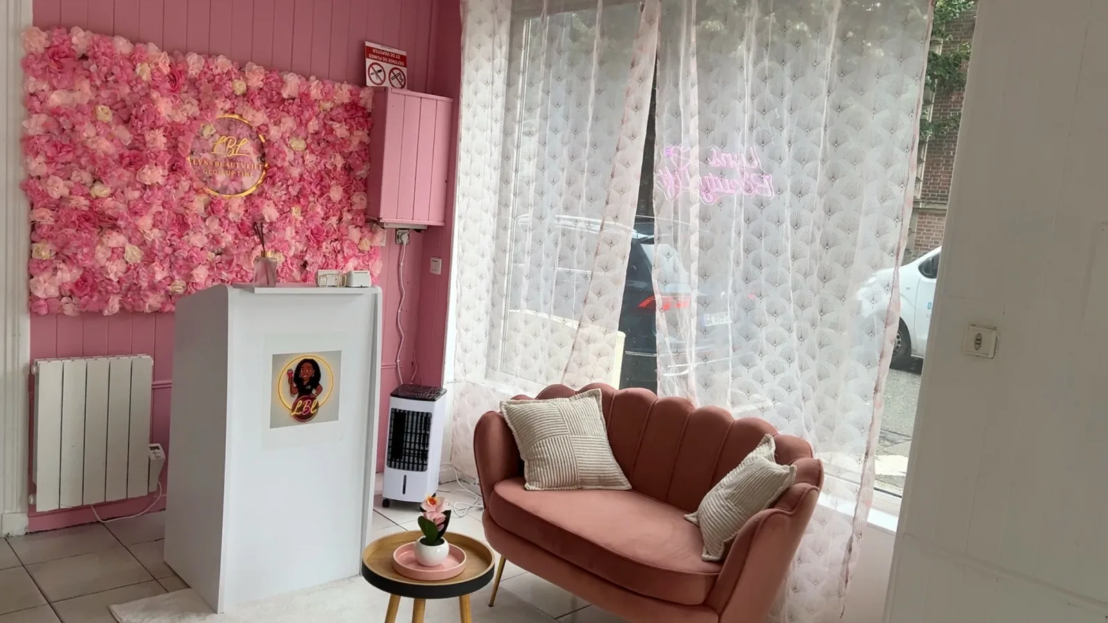 Lyns Beauty Lift - Onglerie Elbeuf - OneBooking