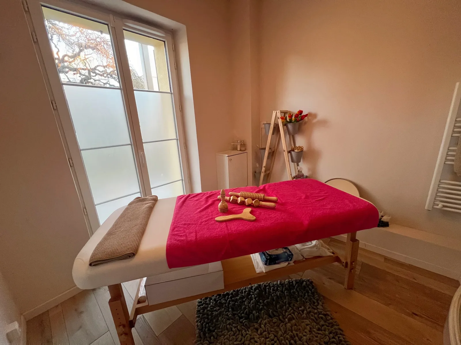 Flo Zen institut - Massage Tassin-la-Demi-Lune - OneBooking