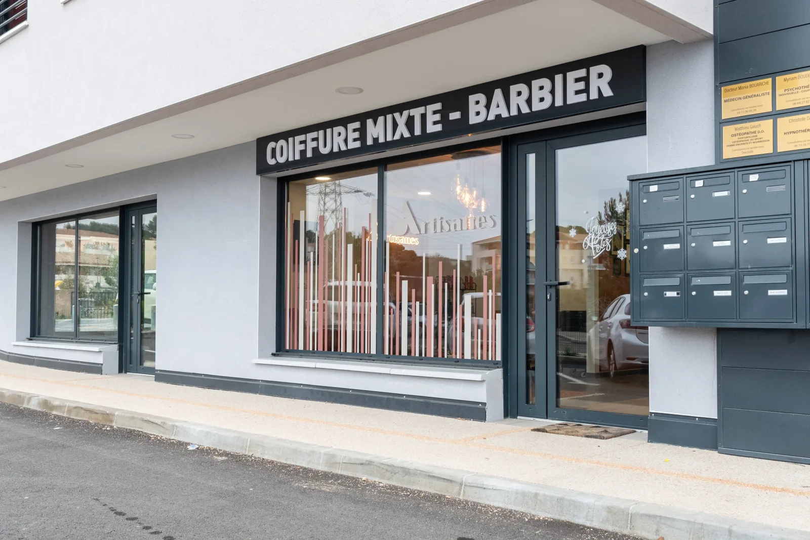 Artisanes