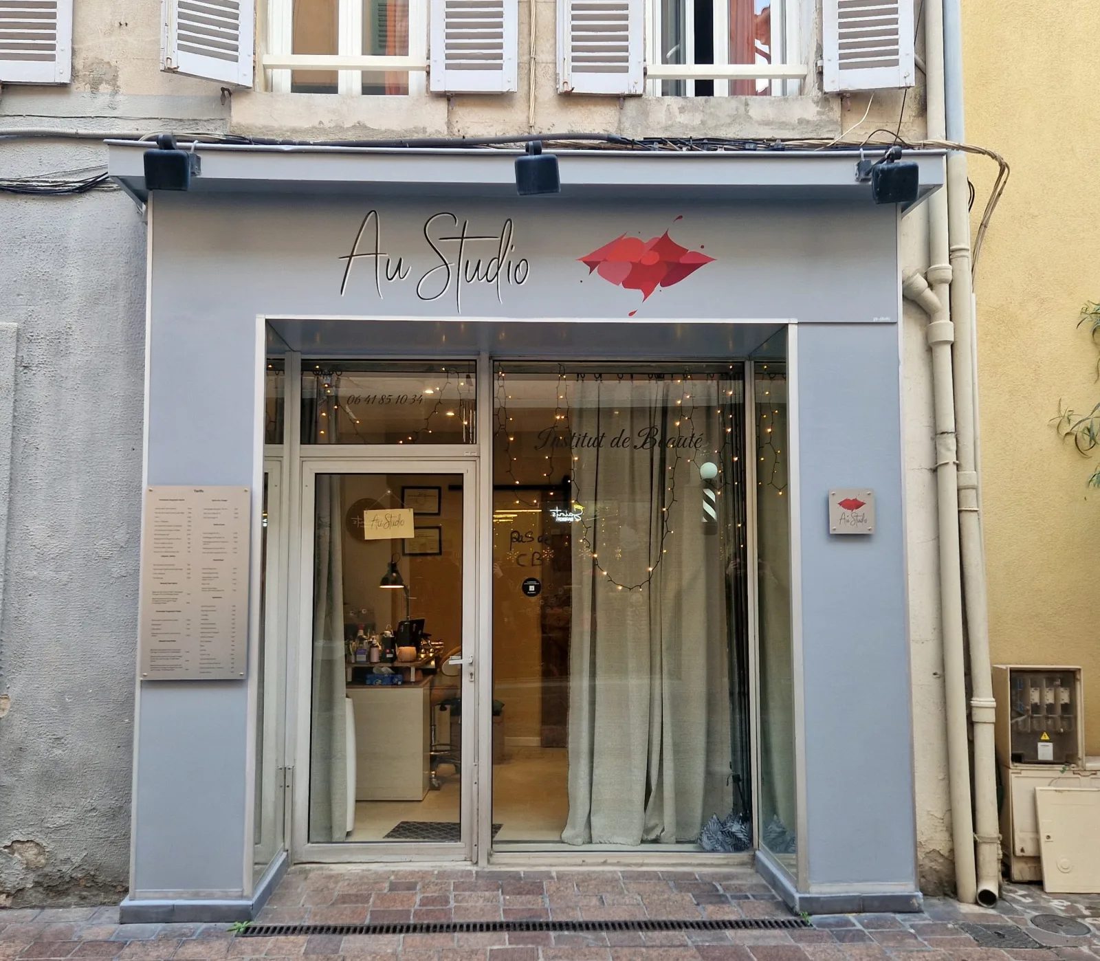 Au studio - Sourcils & cils La Seyne-sur-Mer - OneBooking