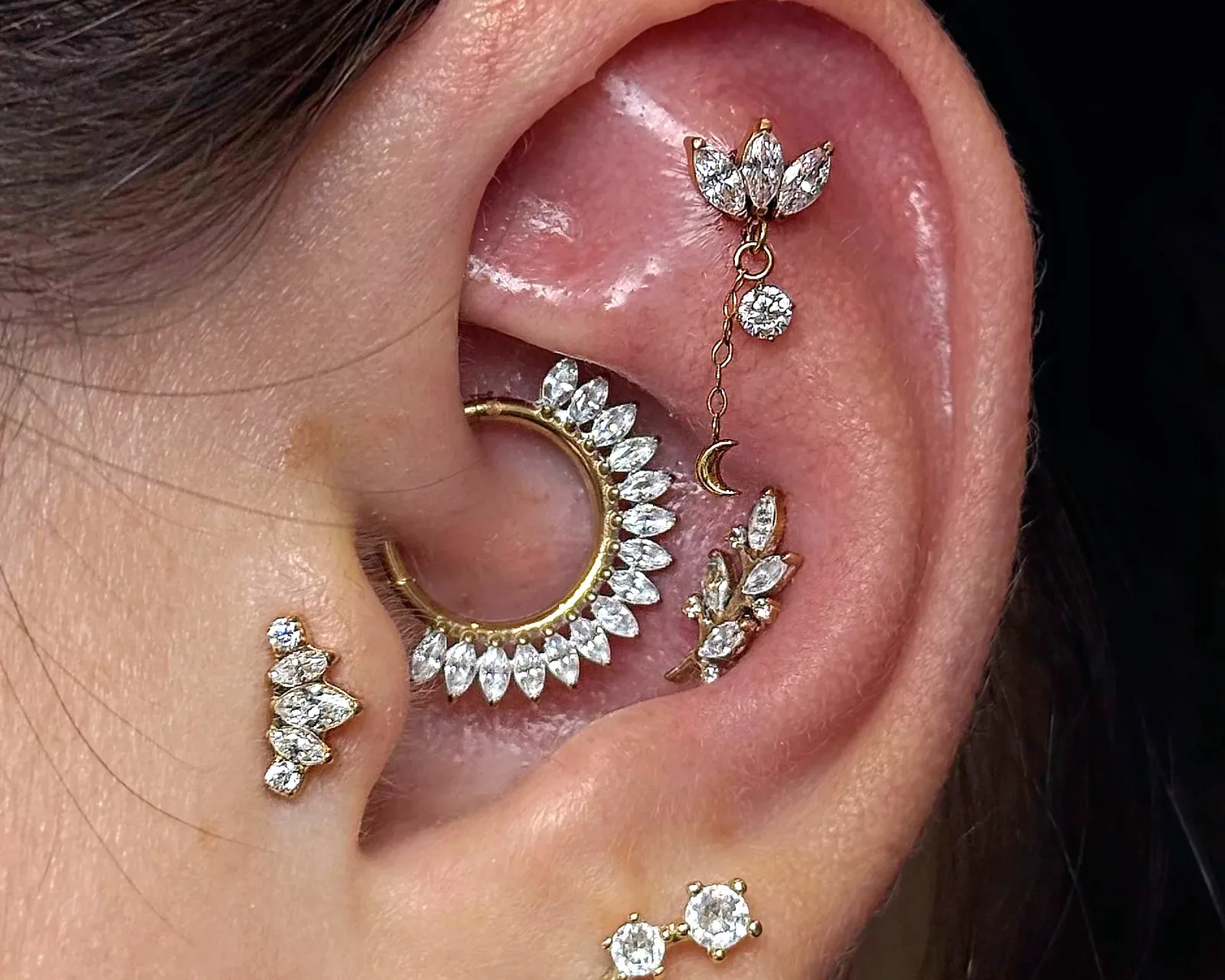 MOMOKA PIERCING