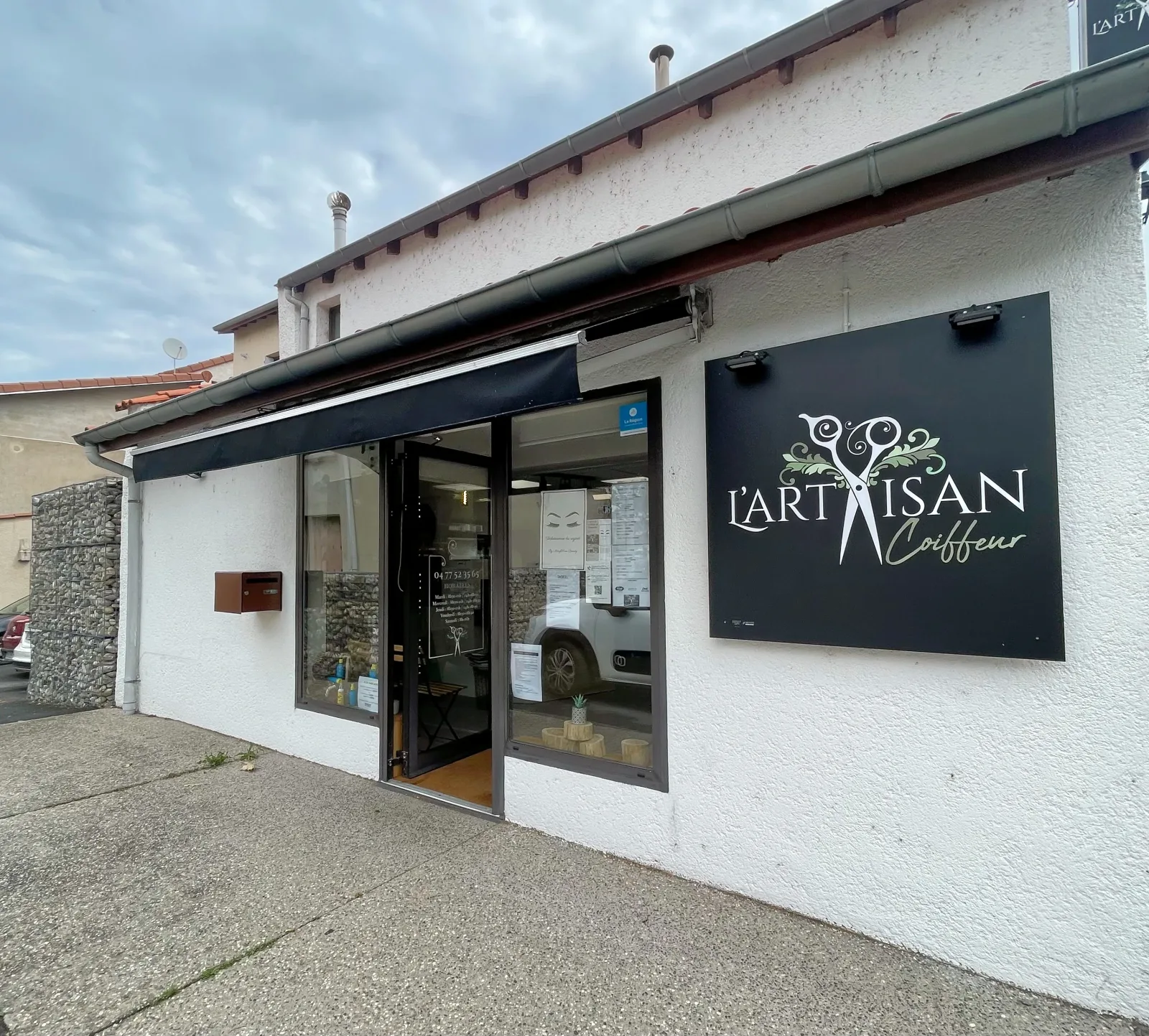L'ARTISAN COIFFEUR