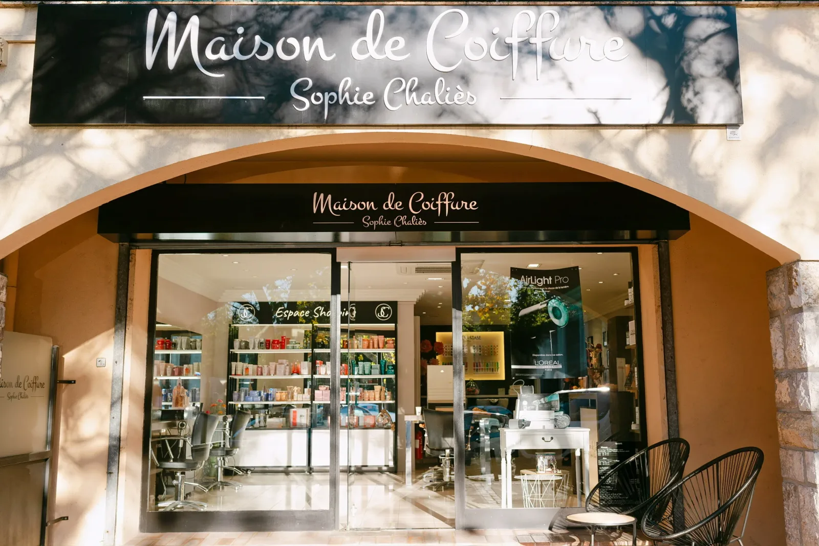 Maison de coiffure Sophie Chaliès - Coiffure Mouans-Sartoux - Photo de couverture - OneBooking