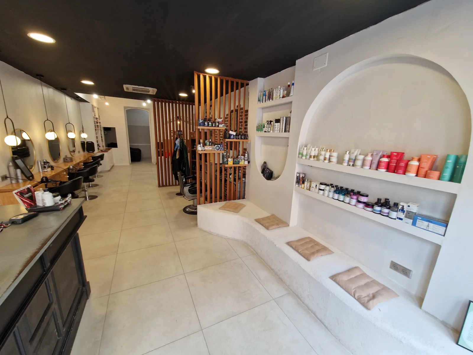 L’instant salon by jenny - Coiffure Sète - Photo de couverture - OneBooking