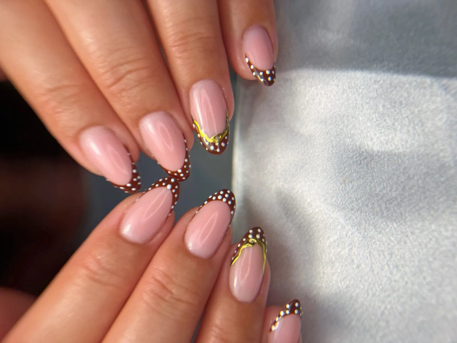 MILEA ONGLES