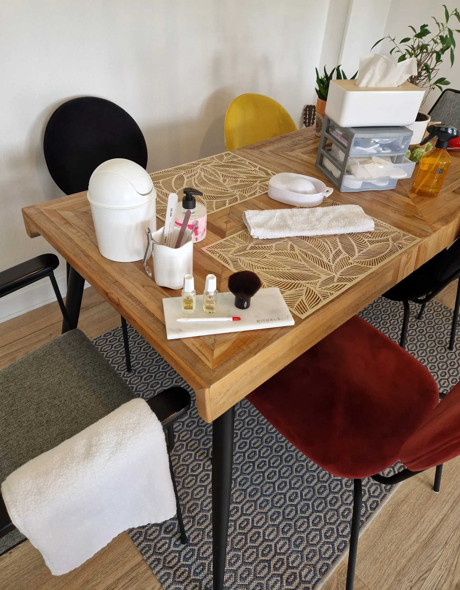 Marie Guérin Esthétique - Onglerie Thionville - OneBooking