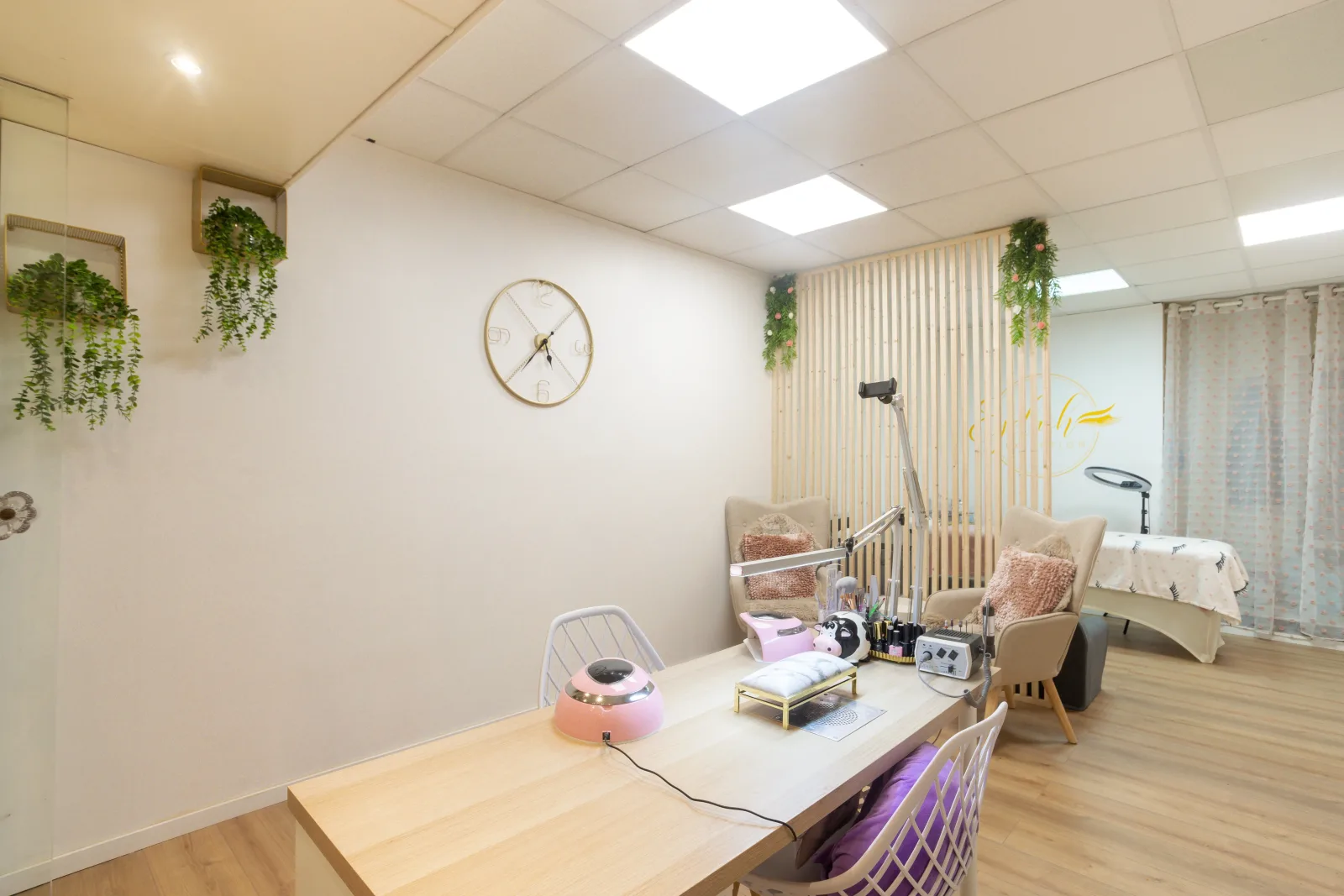 Rio Nails & Lashes - Sourcils & cils La Seyne-sur-Mer - OneBooking