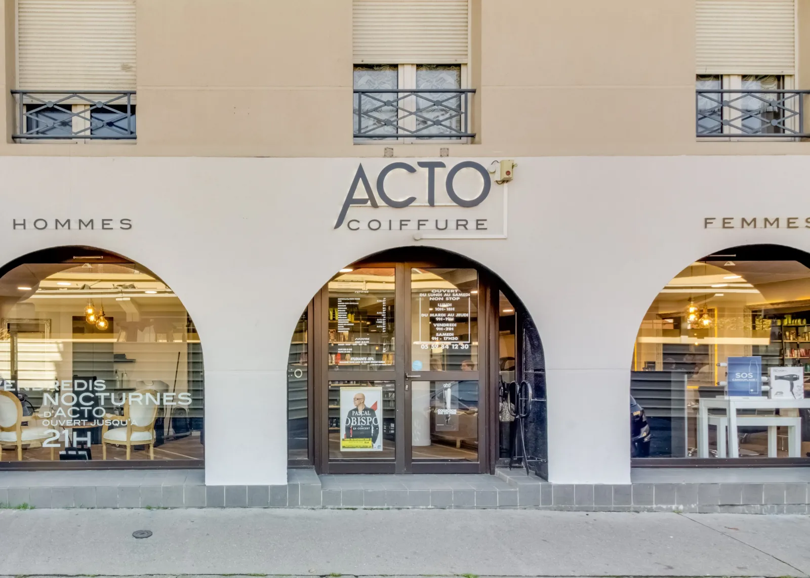 Acto coiffure - Onglerie Pau - OneBooking