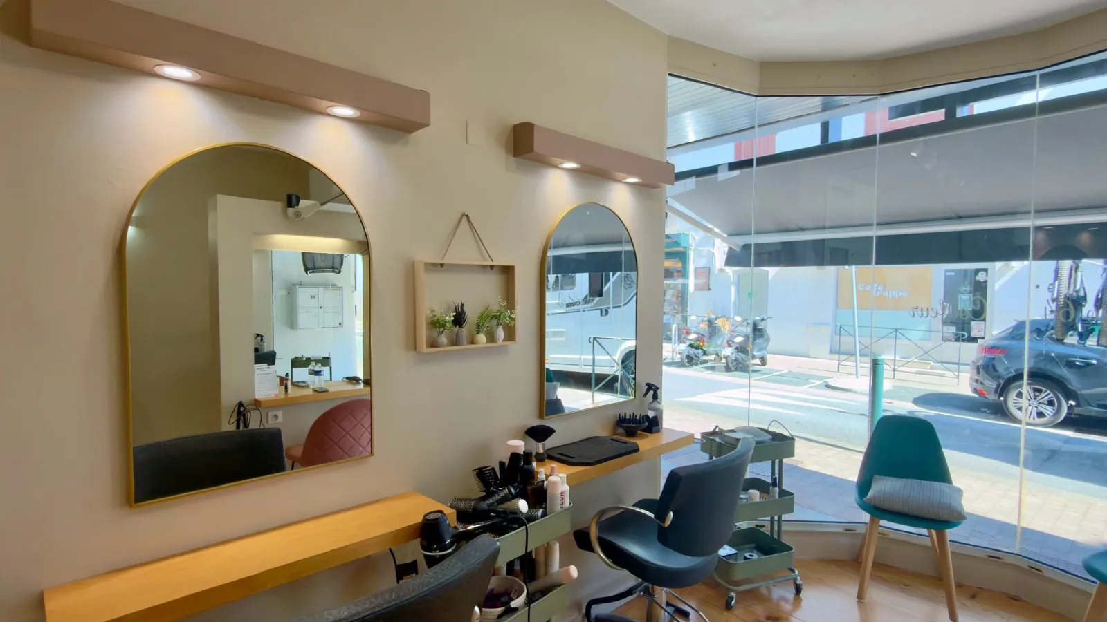 Le studio 64 coiffure