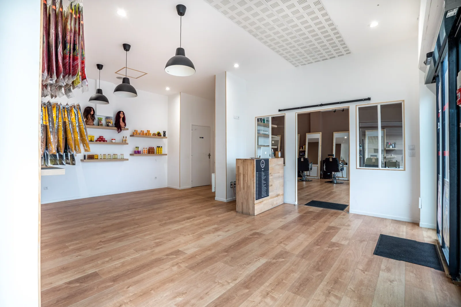 Ebene Kemet - Coiffure Blois - Photo de couverture - OneBooking