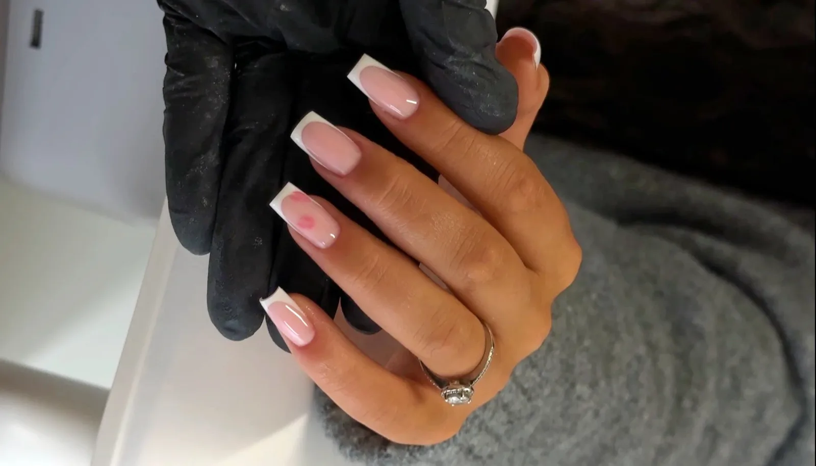 Fmk beauty - Onglerie Saint-Péray - Photo de couverture - OneBooking