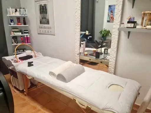 Carole Coiffure - Head Spa