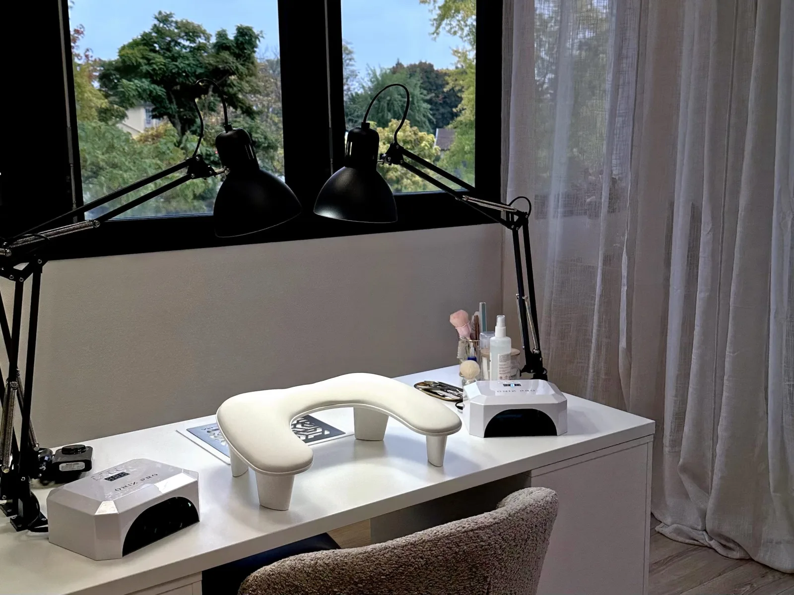 Atelier 107 - Onglerie Tassin-la-Demi-Lune - OneBooking
