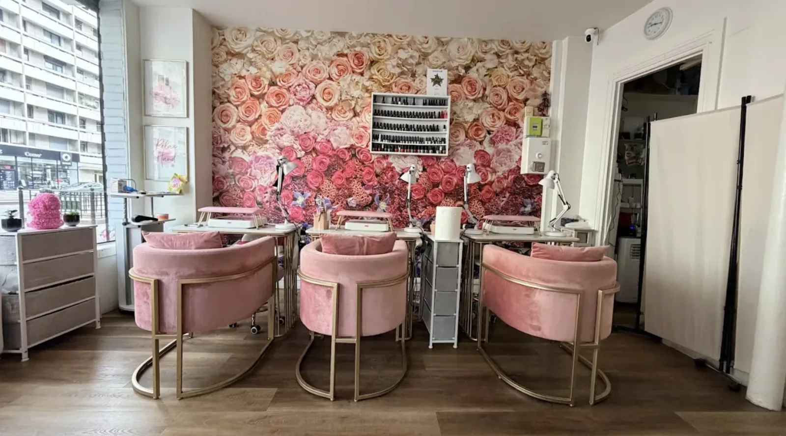 Nail Art - Onglerie Boulogne-Billancourt - OneBooking