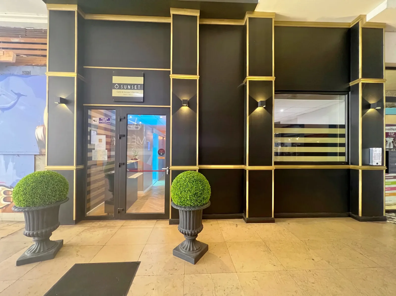 O sunset - Institut de beauté Vichy - OneBooking