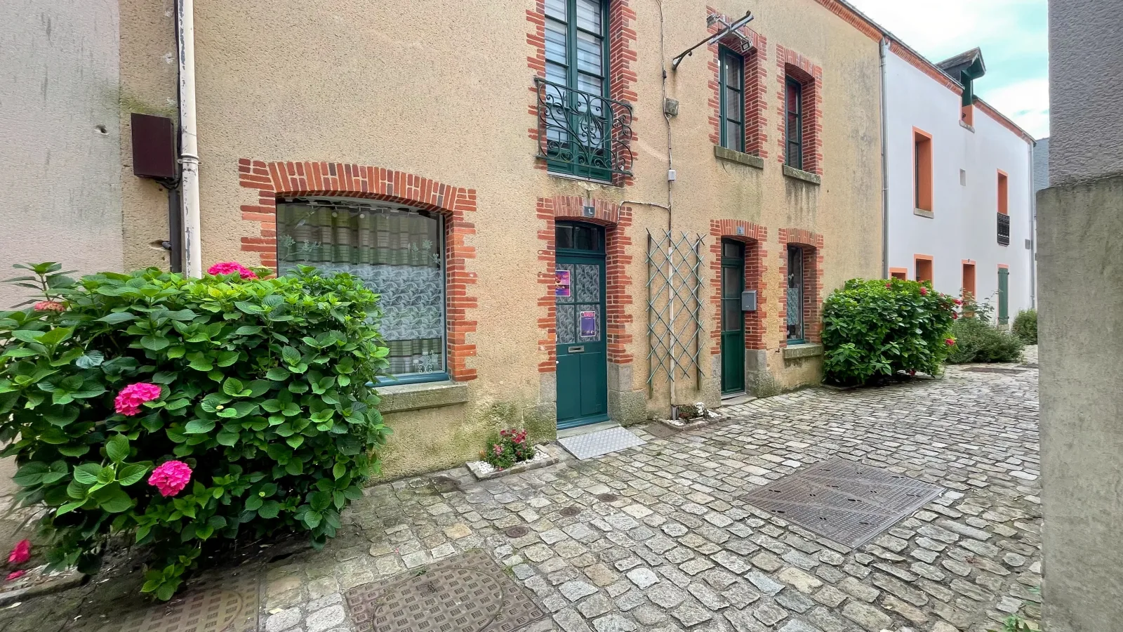 Perle Bien être - Massage Guérande - Photo de couverture - OneBooking