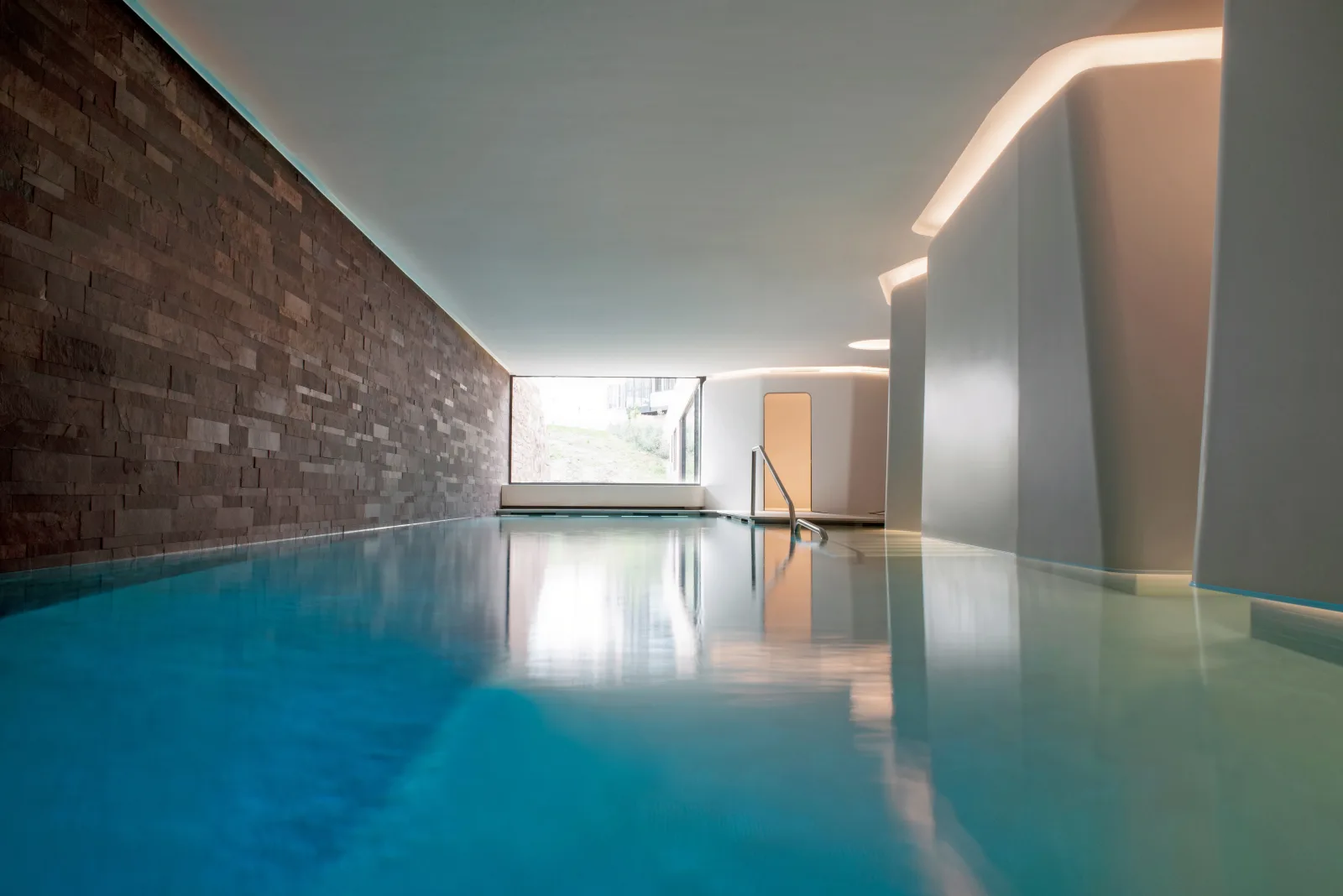 Hotel Spa les Haras - Onglerie Strasbourg - OneBooking