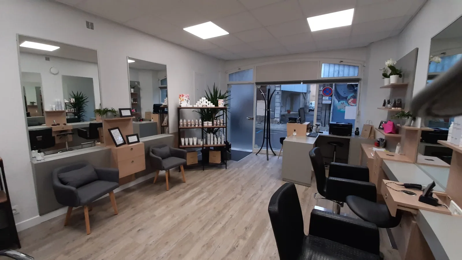 Studio 27 - Coiffure Oloron-Sainte-Marie - OneBooking