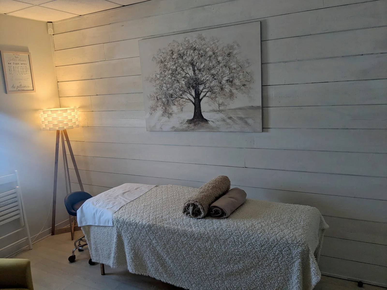 LES RIVES DU BIEN ETRE - Massage Bouaye - OneBooking