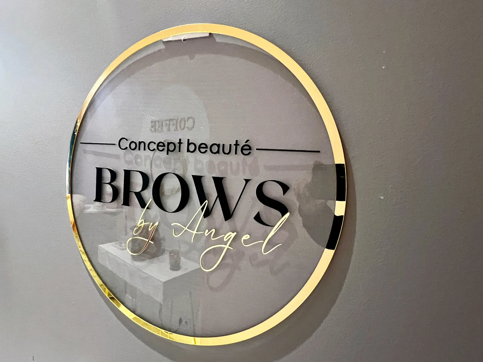Concept Beauté Brows By Angel - Institut de beauté Draguignan - Photo de couverture - OneBooking